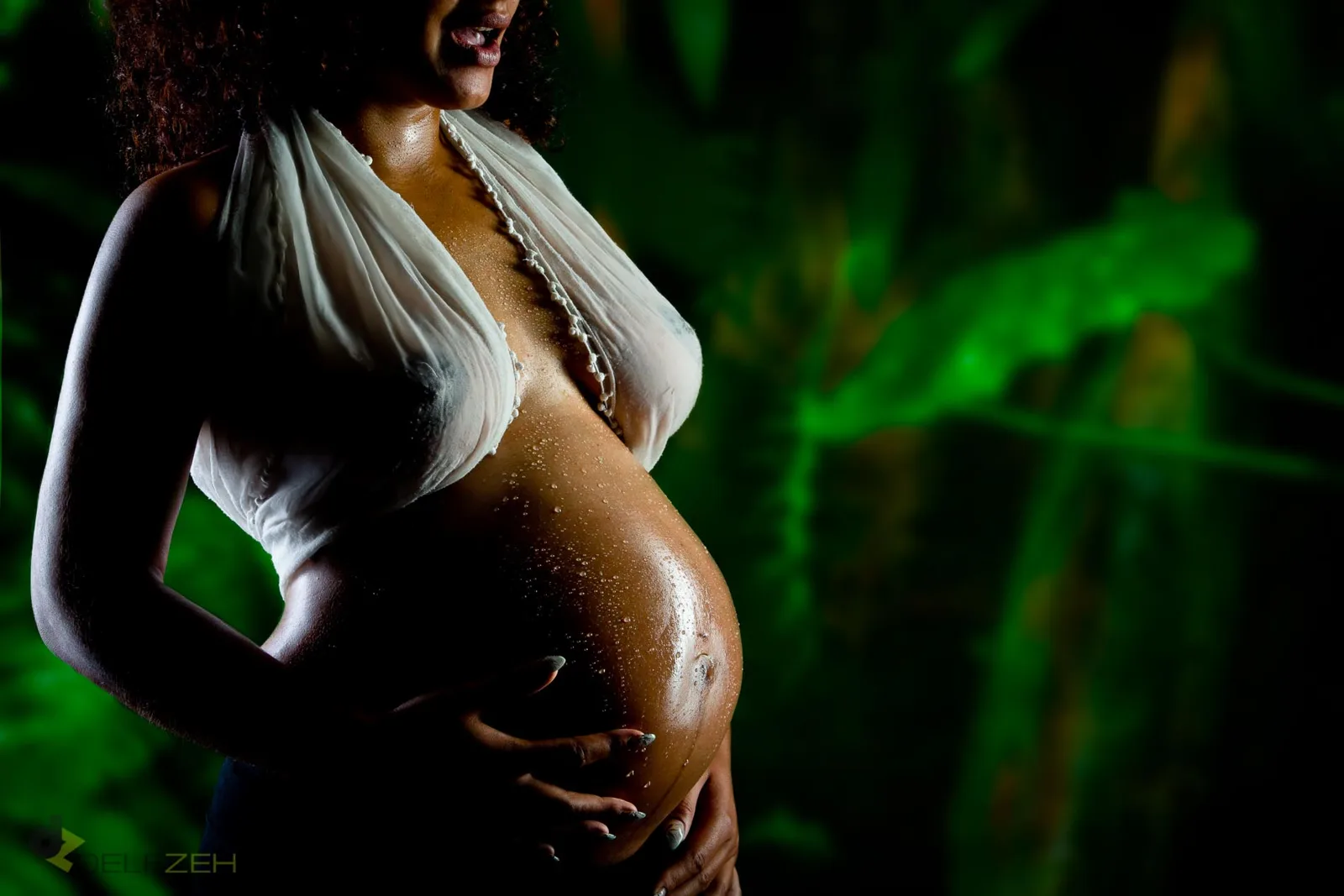 Babybauchfoto aus dem Fotostudio von Delf Zeh in Erfurt – Beispiel 16