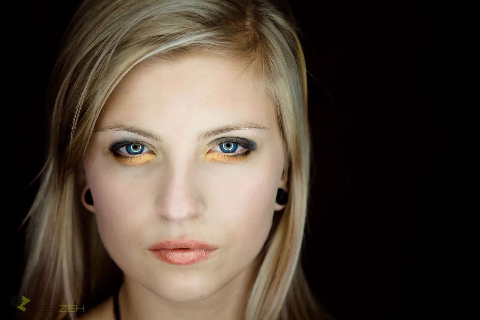 Frauenportrait aus dem Fotostudio von Delf Zeh in Erfurt – Beispiel 48