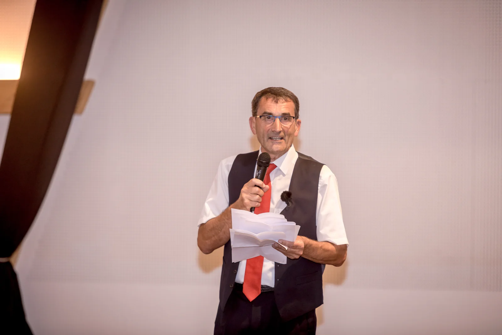 Eine Ansprache während der Feier – Hochzeit von Manuel und Thurid in Blaubeuren und Merklingen