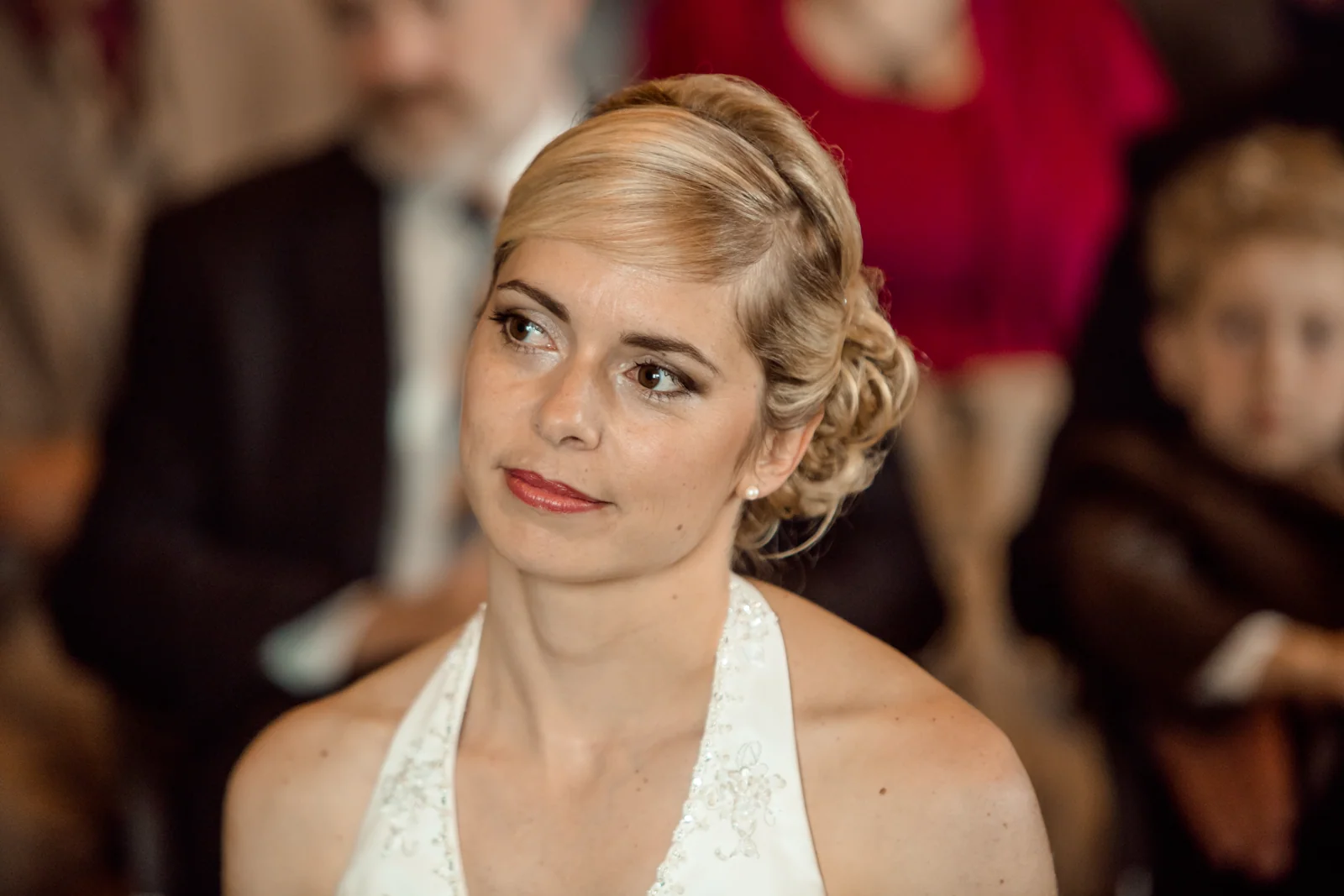 Christin während der Zeremonie – Hochzeitsreportage von Christin und Marco