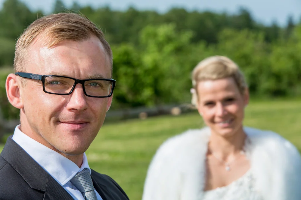 Ein nahes Portrait von Maik und Doreen – Hochzeitsreportage von Maik und Doreen