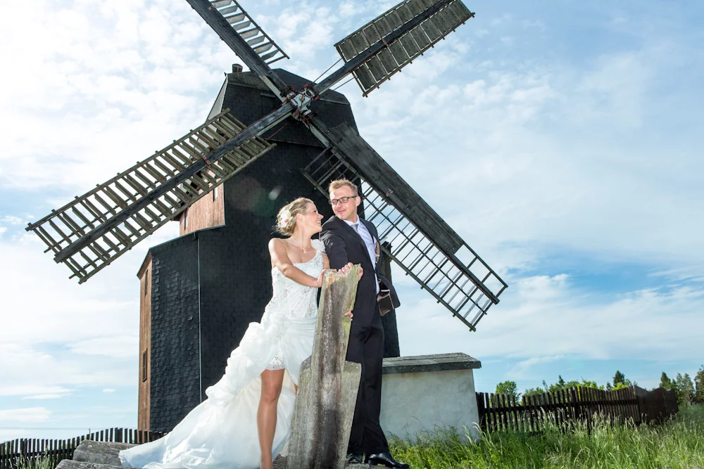 Gemeinsam vor den Flügeln der Windmühle – Hochzeitsreportage von Maik und Doreen