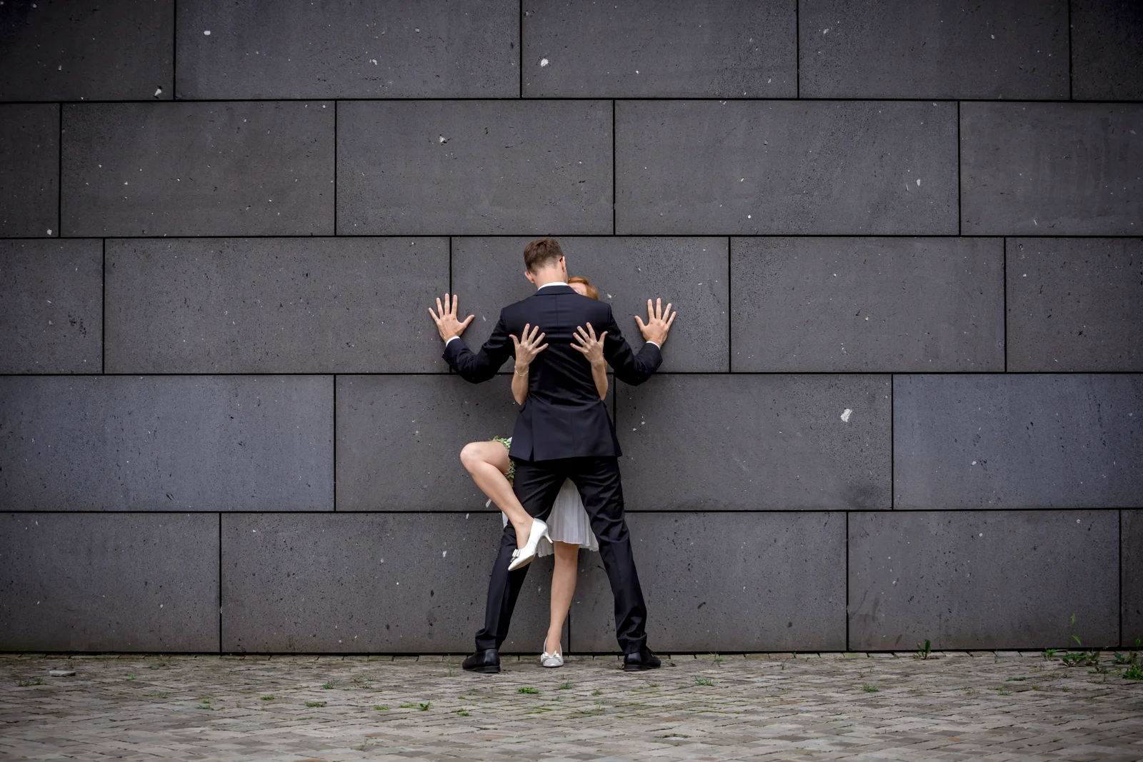 Ganz nah vor dem Theater – Hochzeit von Virginie und Benjamin in Erfurt