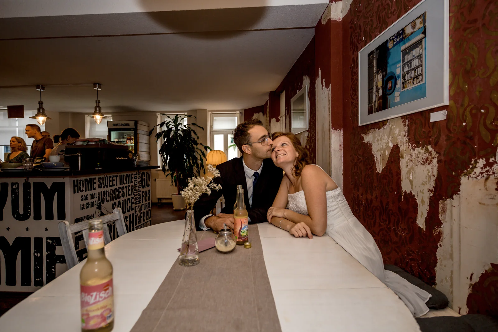 Im Restaurant in der Altstadt – Hochzeit von Virginie und Benjamin in Erfurt