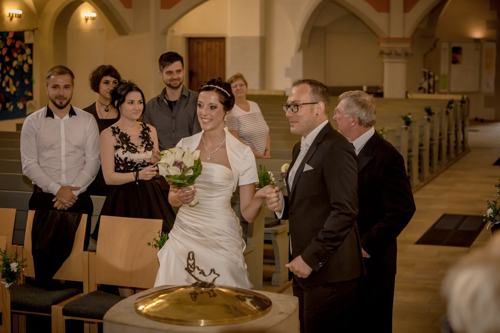 Einzug in die Lutherkirche Erfurt – Hochzeit von Lydia und Christian in Erfurt