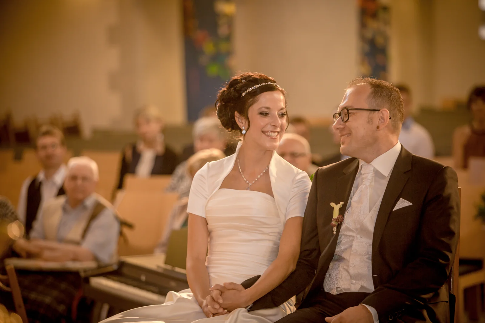 Lydia und Christian während der Trauung – Hochzeit von Lydia und Christian in Erfurt
