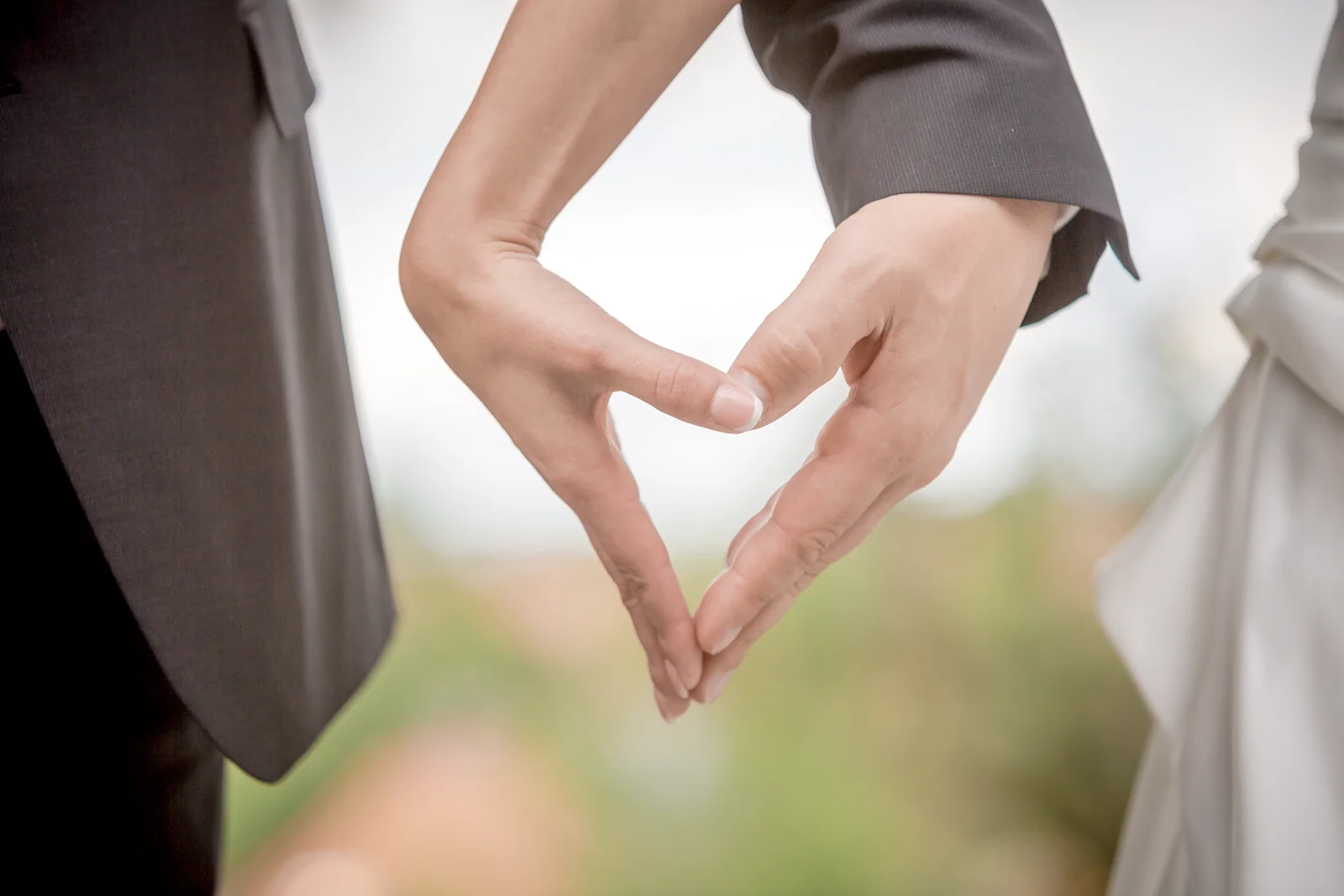 Ein Herz aus ihren Händen – Hochzeit von Lydia und Christian in Erfurt