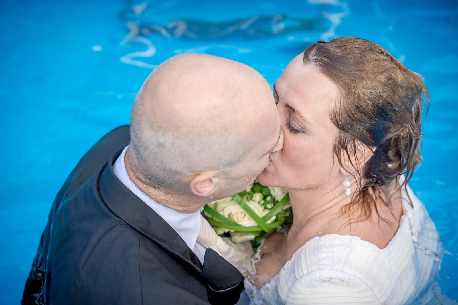 Ein Kuss im Wasser – Hochzeit von Nicole und Frank in Erfurt