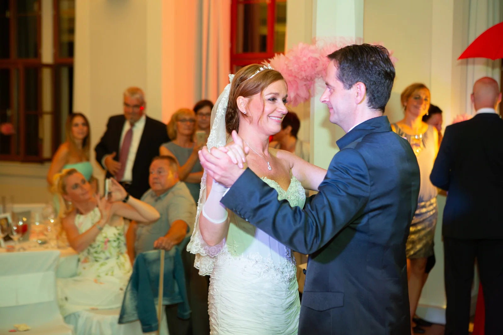 Dana und Frank beim Hochzeitstanz – Hochzeitsreportage von Dana und Frank