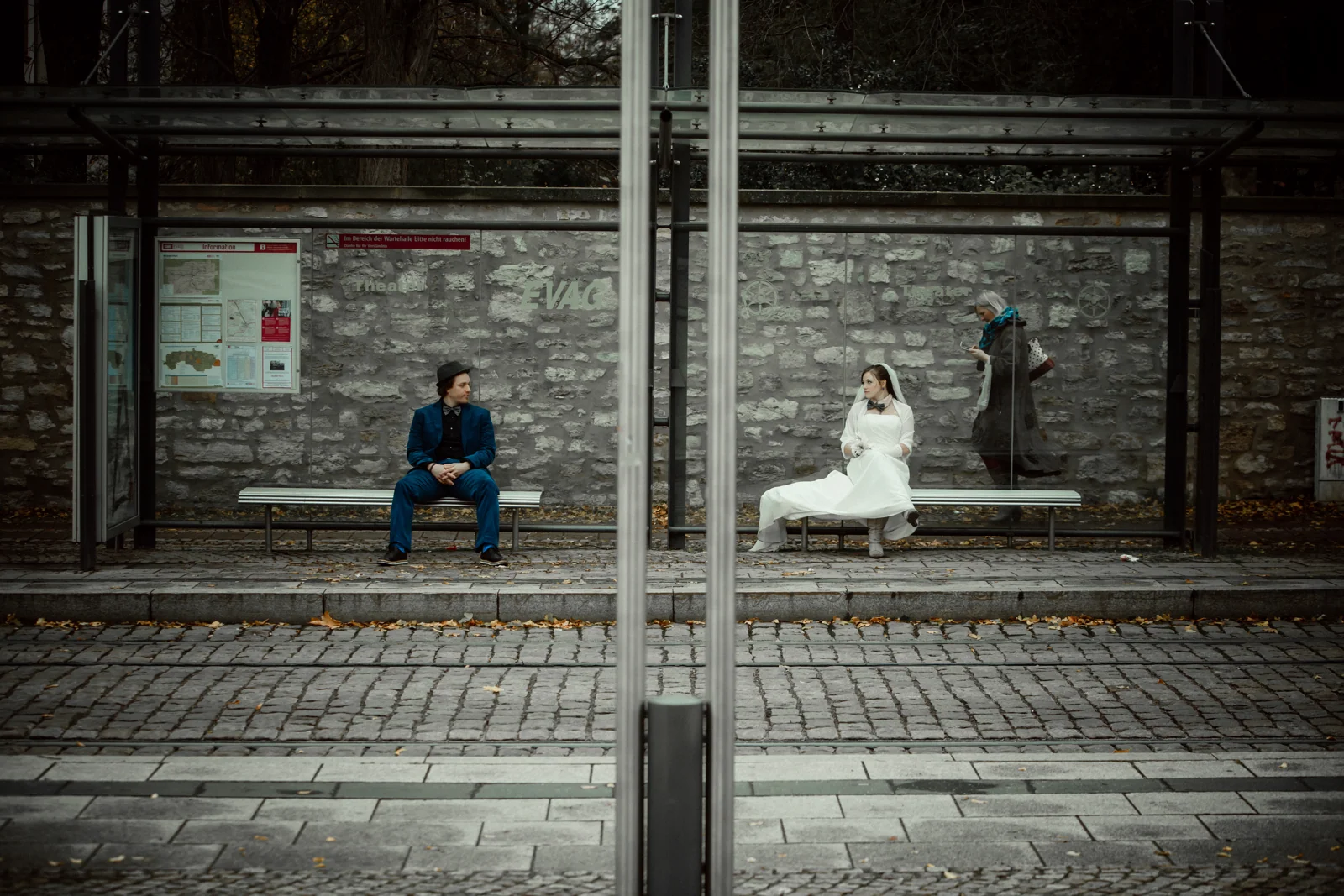 Ein Paarportrait mit urbaner Kulisse – Hochzeitsreportage von Christin und Alexander
