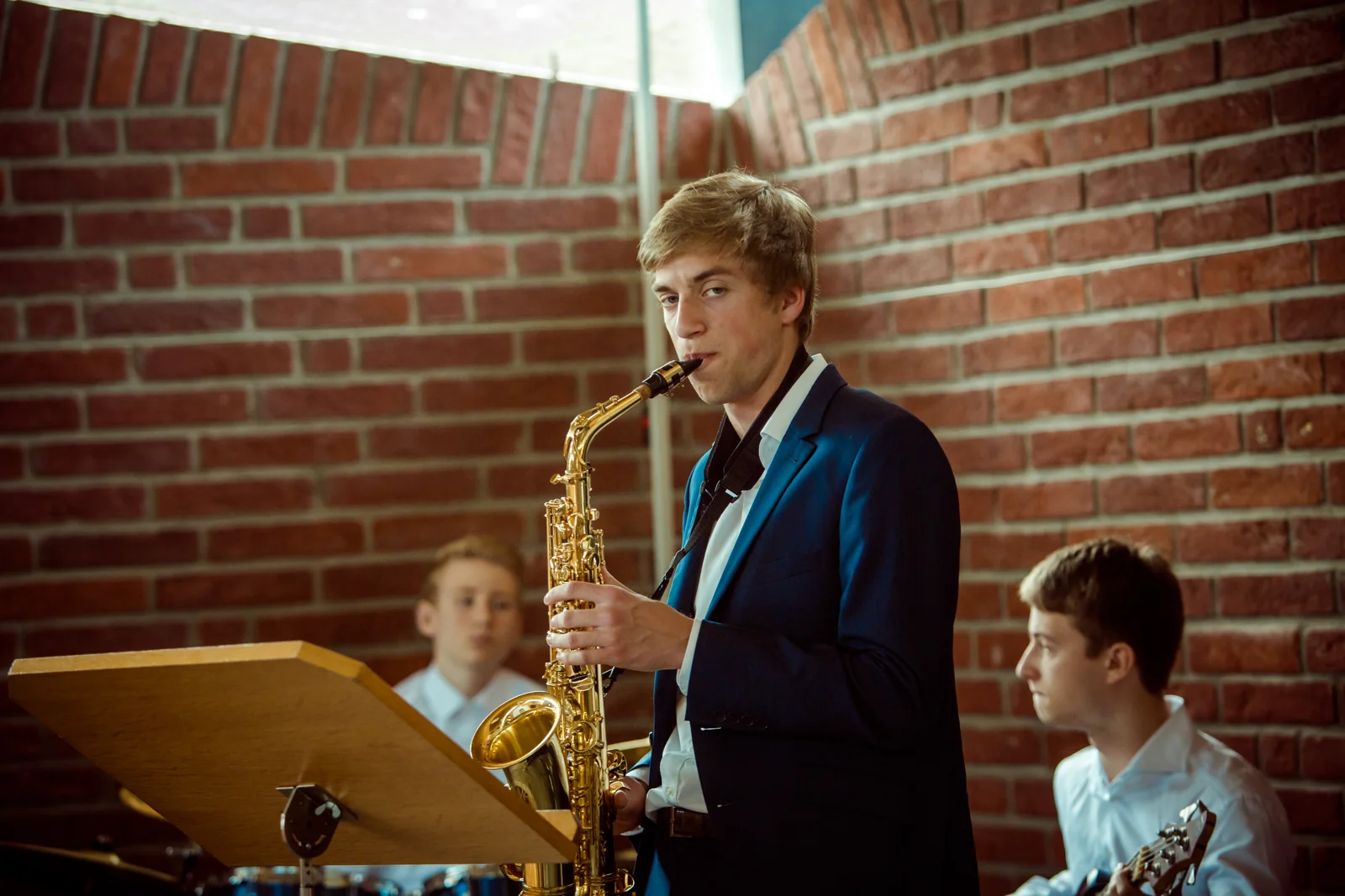 Saxophonmusik in der Kirche – Hochzeit von Jan und Bettina in Hamburg und Kummerfeld