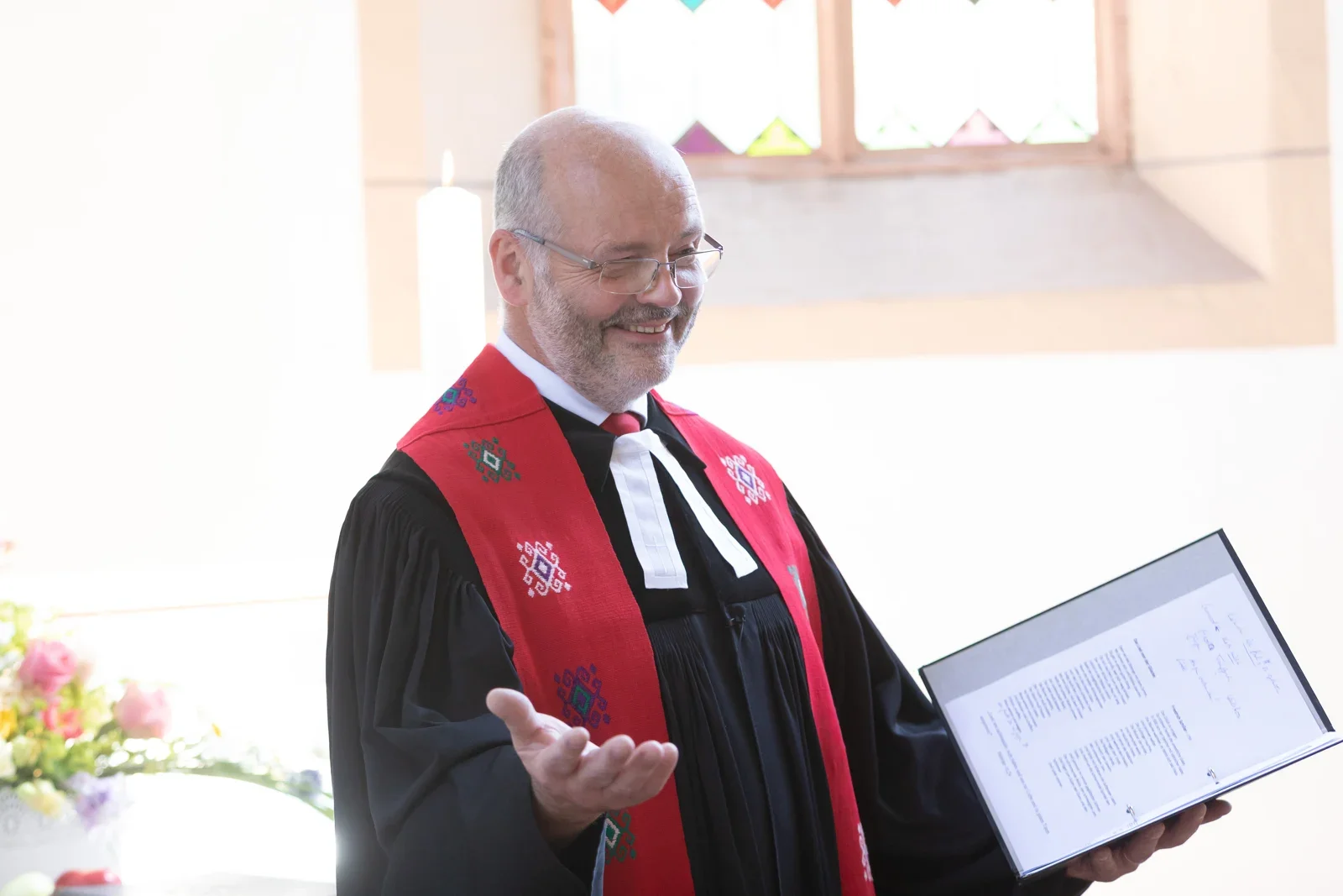 Die Traurede in der Stadtkirche – Hochzeit von Jessica und Leander in Tonna und Dachwig