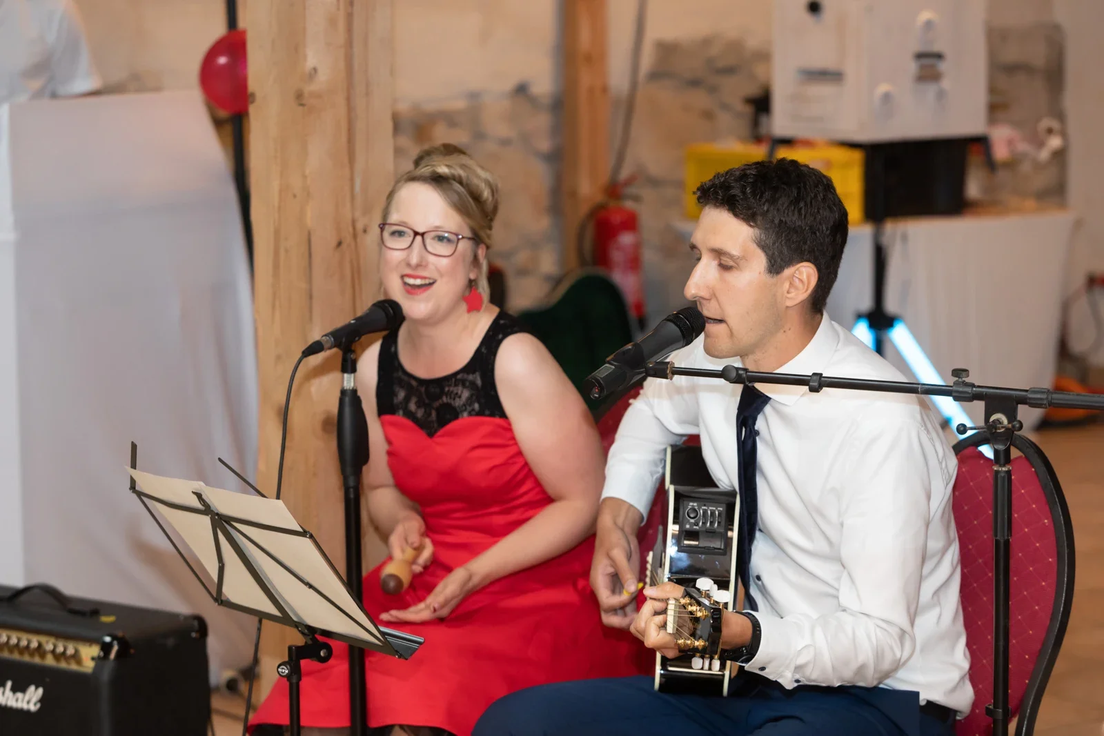 Ein musikalischer Beitrag während der Feier – Hochzeit von Jessica und Leander in Tonna und Dachwig