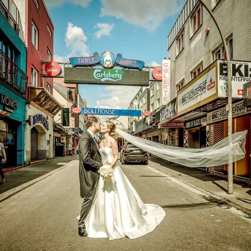 Hochzeit in Hamburg – von der Reeperbahn zum Süllberg – Aufnahme 9 von Delf Zeh
