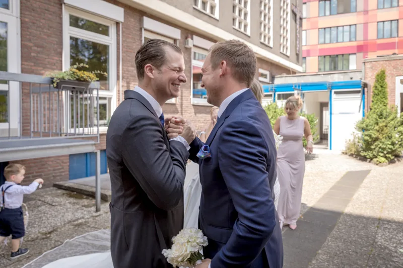 Hochzeit in Hamburg – von der Reeperbahn zum Süllberg – Aufnahme 113 von Delf Zeh