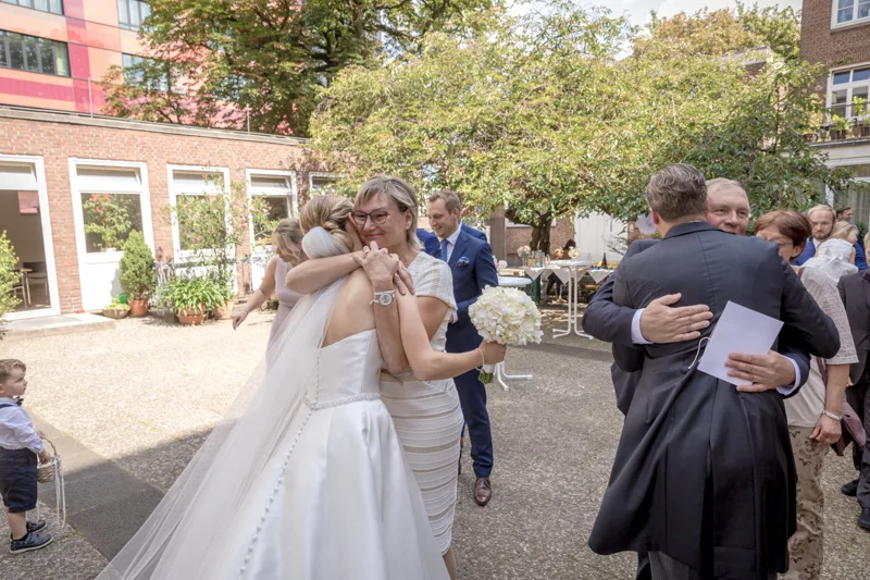 Hochzeit in Hamburg – von der Reeperbahn zum Süllberg – Aufnahme 114 von Delf Zeh