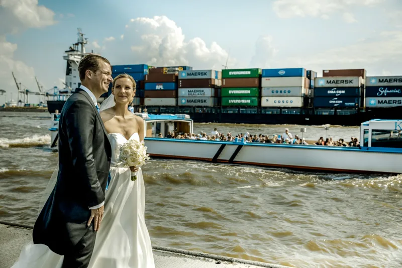 Hochzeit in Hamburg – von der Reeperbahn zum Süllberg – Aufnahme 14 von Delf Zeh