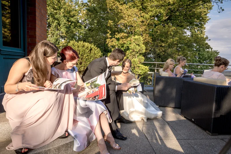 Hochzeit in Hamburg – von der Reeperbahn zum Süllberg – Aufnahme 37 von Delf Zeh