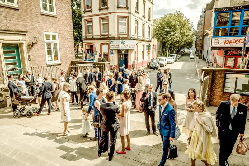 Hochzeit in Hamburg – von der Reeperbahn zum Süllberg – Aufnahme 82 von Delf Zeh