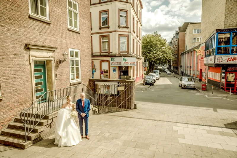 Hochzeit in Hamburg – von der Reeperbahn zum Süllberg – Aufnahme 87 von Delf Zeh