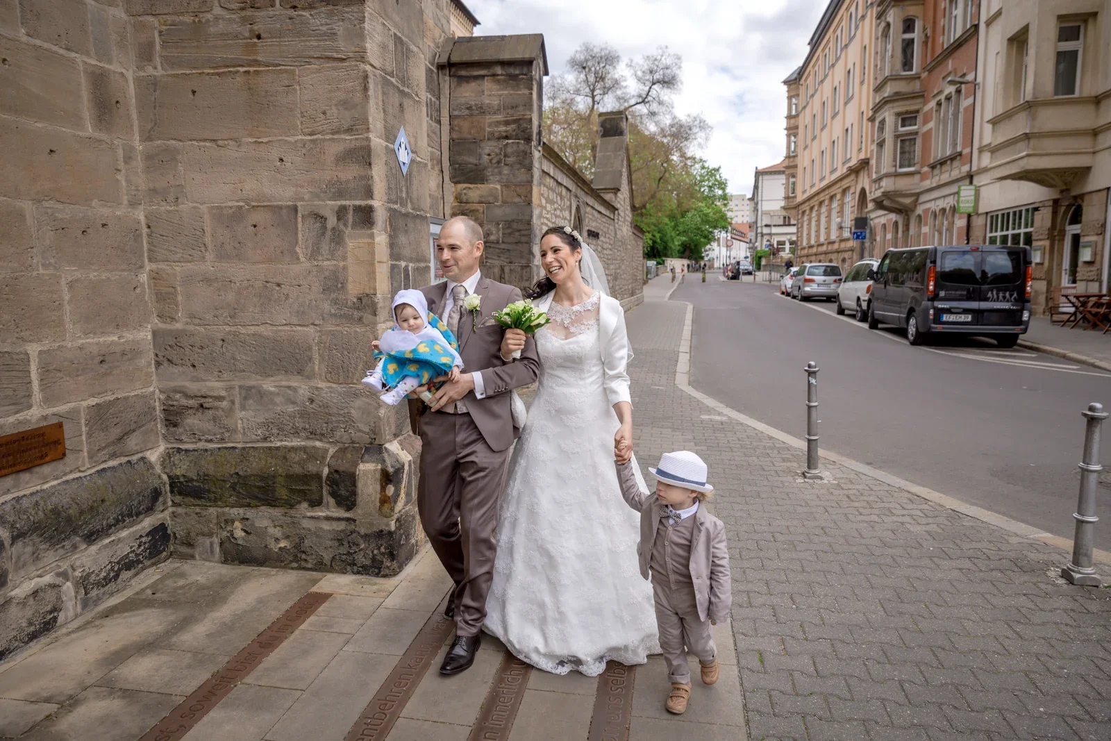 Ankunft an der Predigerkirche Erfurt – Hochzeit und Taufe von Melanie und Andreas in Erfurt