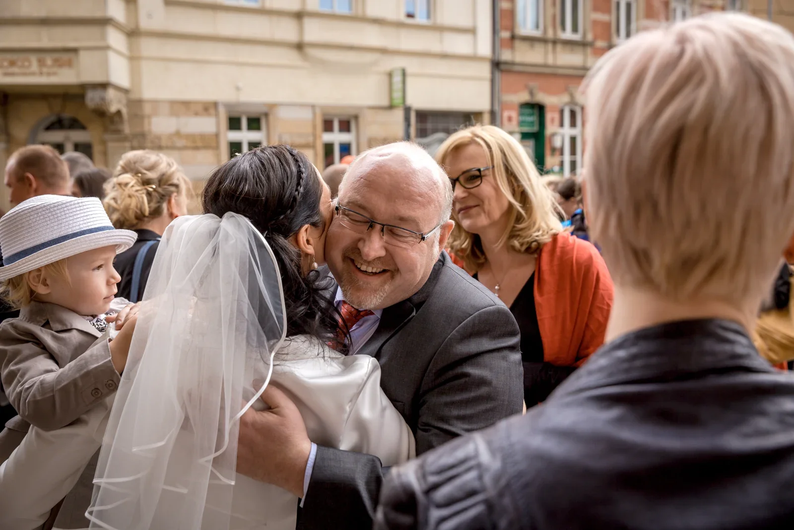 Eine Umarmung für Melanie – Hochzeit und Taufe von Melanie und Andreas in Erfurt