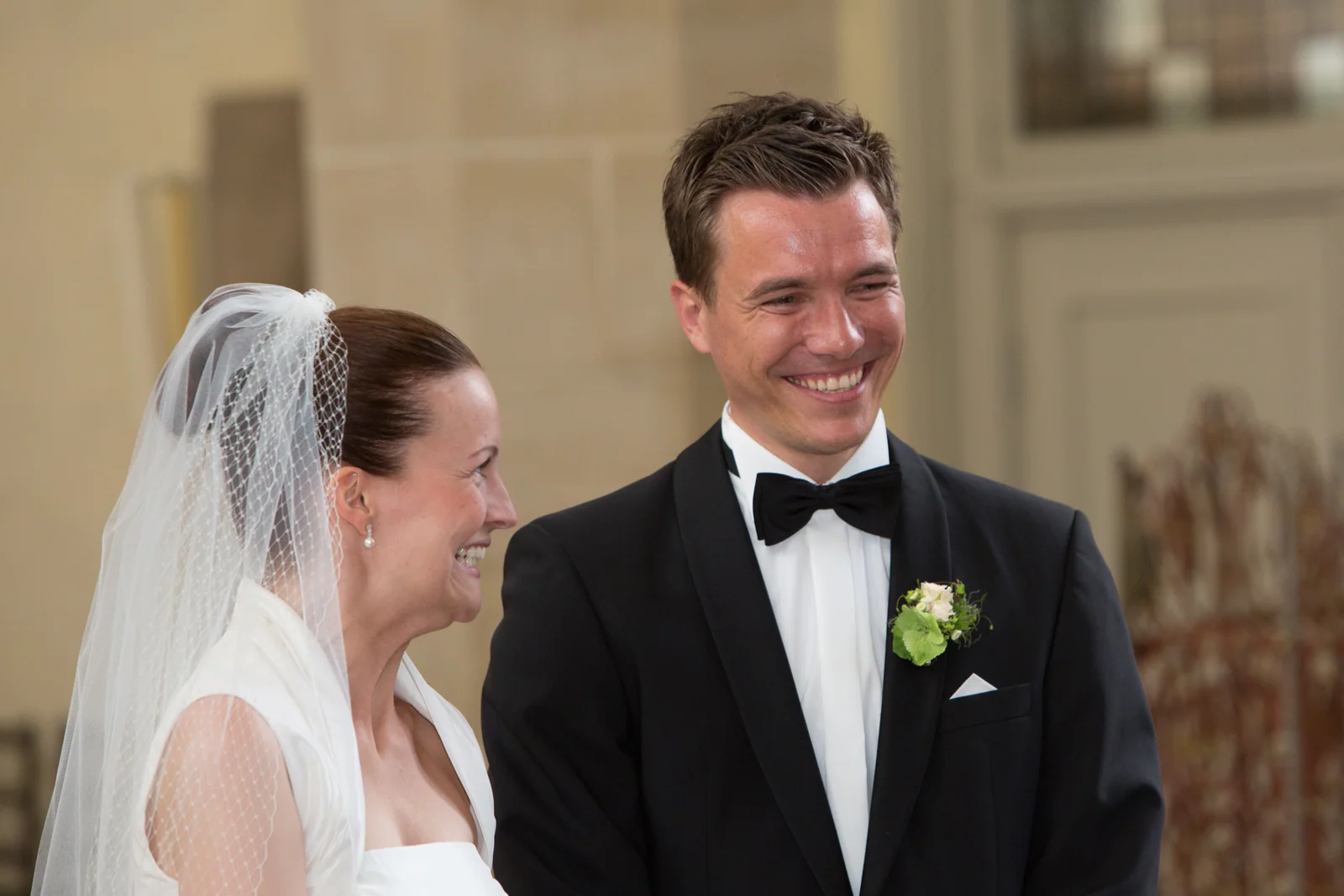 Ein Lachen beim Eheversprechen – Hochzeitsreportage von Steffen und Theresa