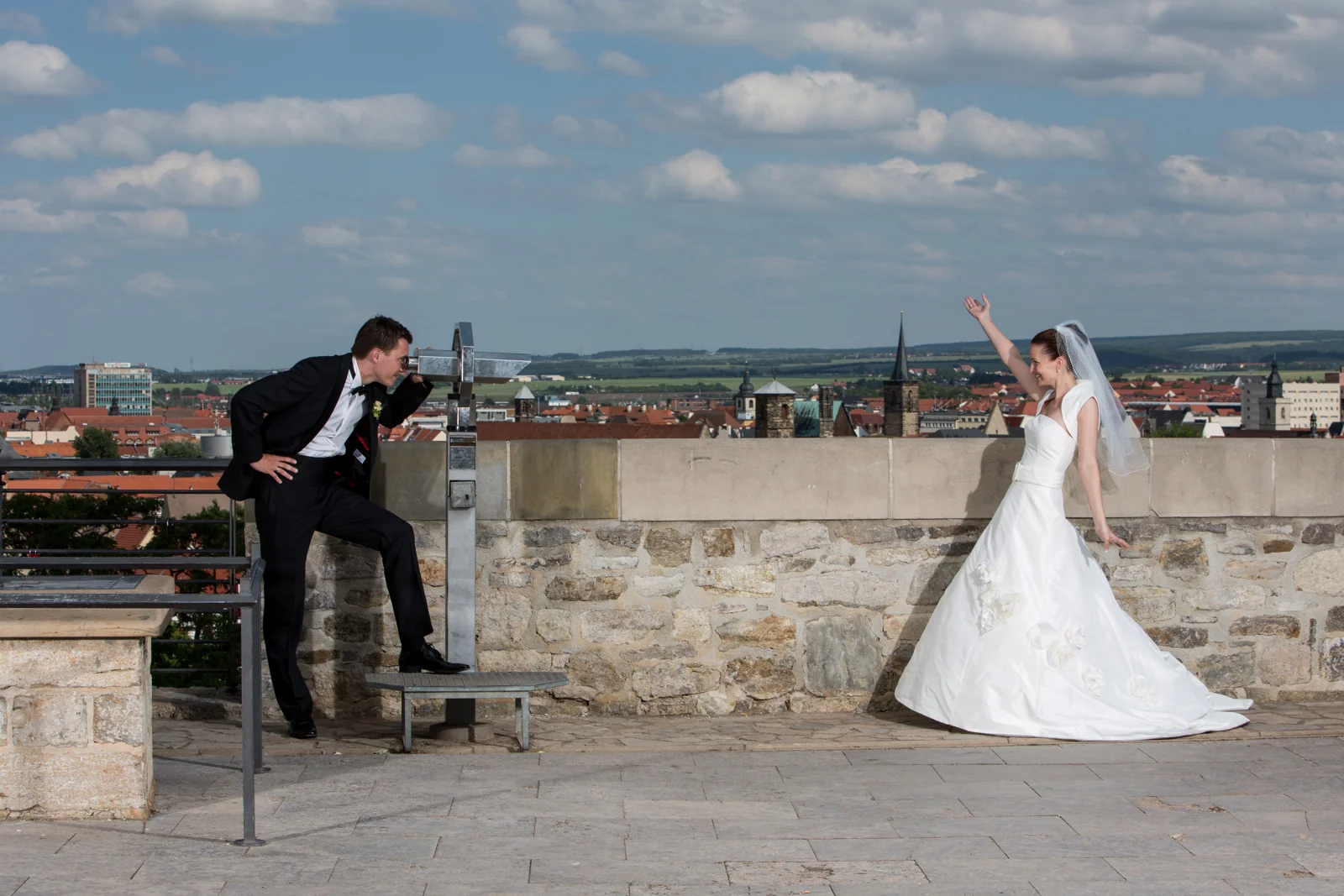 Mit Humor beim Paarshooting – Hochzeitsreportage von Steffen und Theresa