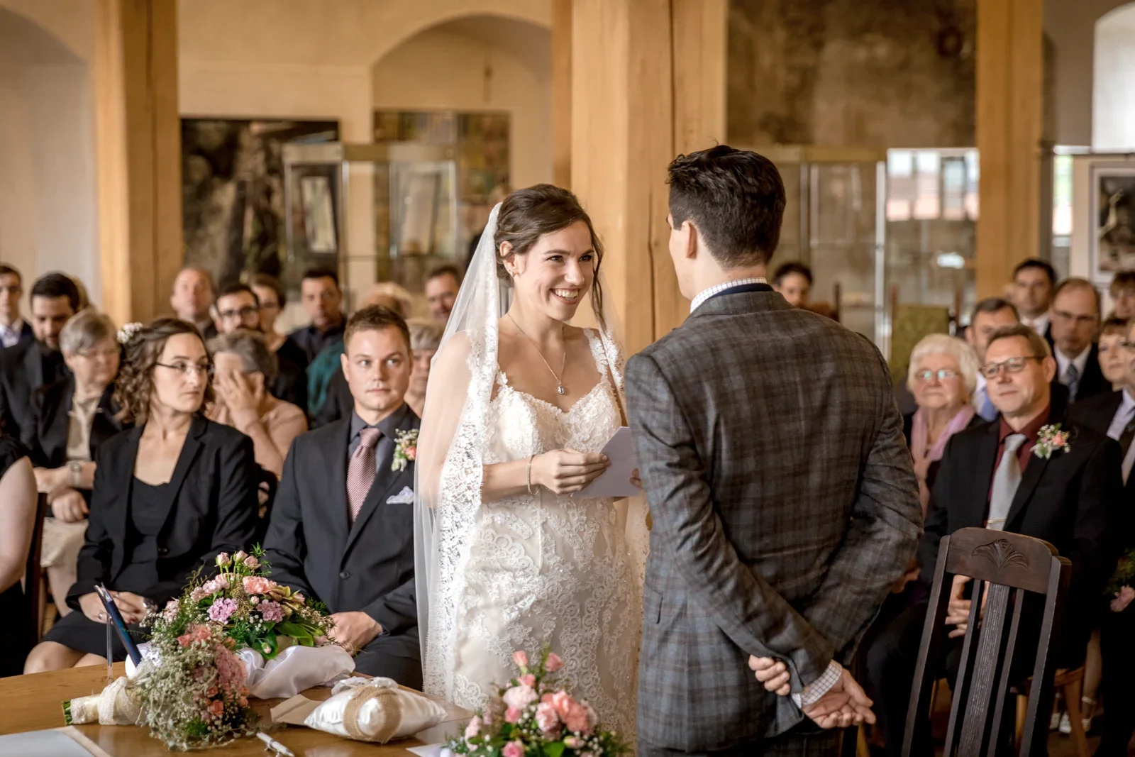 Steffi und Daniel beim Ja-Wort – Hochzeit von Daniel und Steffi auf Schloss Heringen