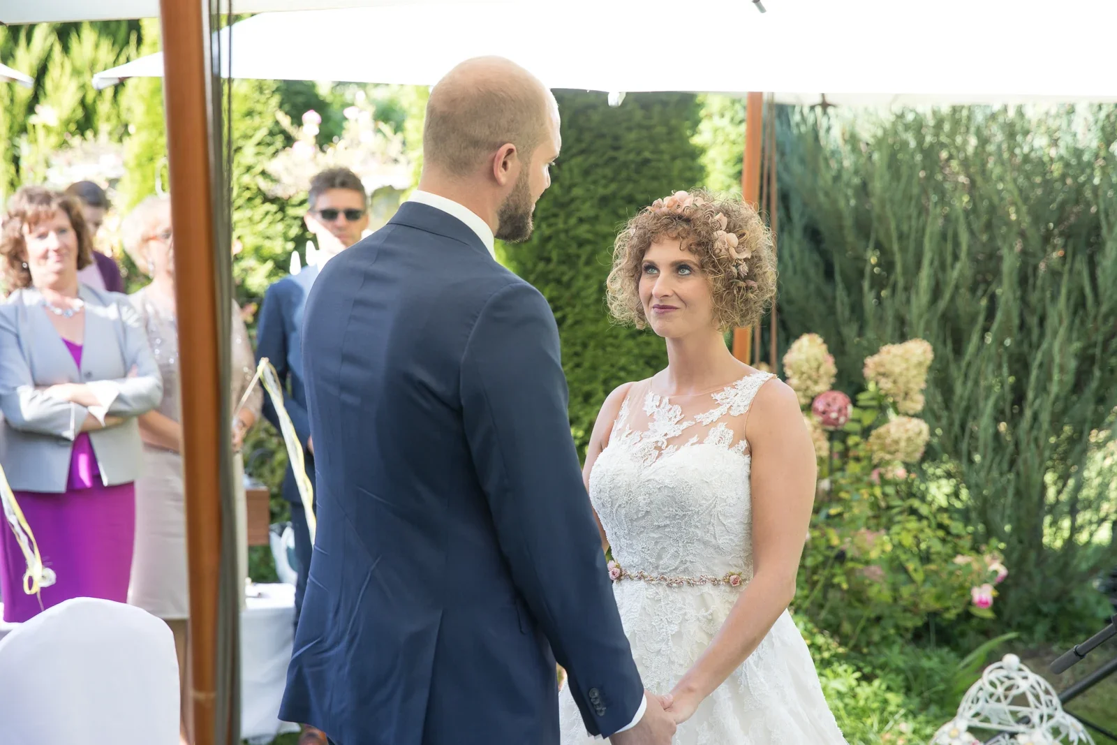 Ein besonderer Moment zwischen den beiden – Hochzeit von Ann-Kathrin und Marko auf Schloss Oberndorf