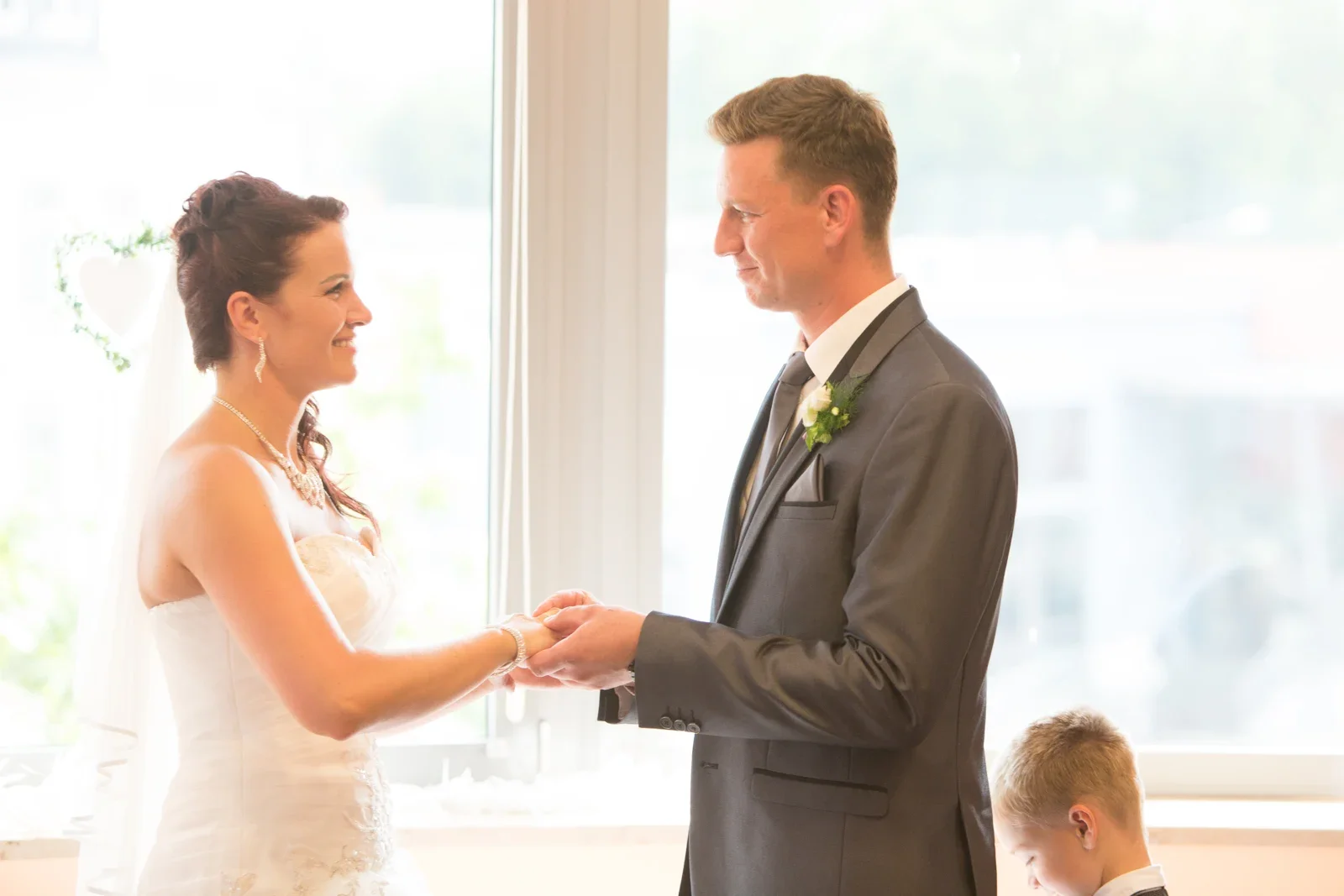 Die Ringe sind gewechselt – Hochzeit von Karina und Alex in Suhl