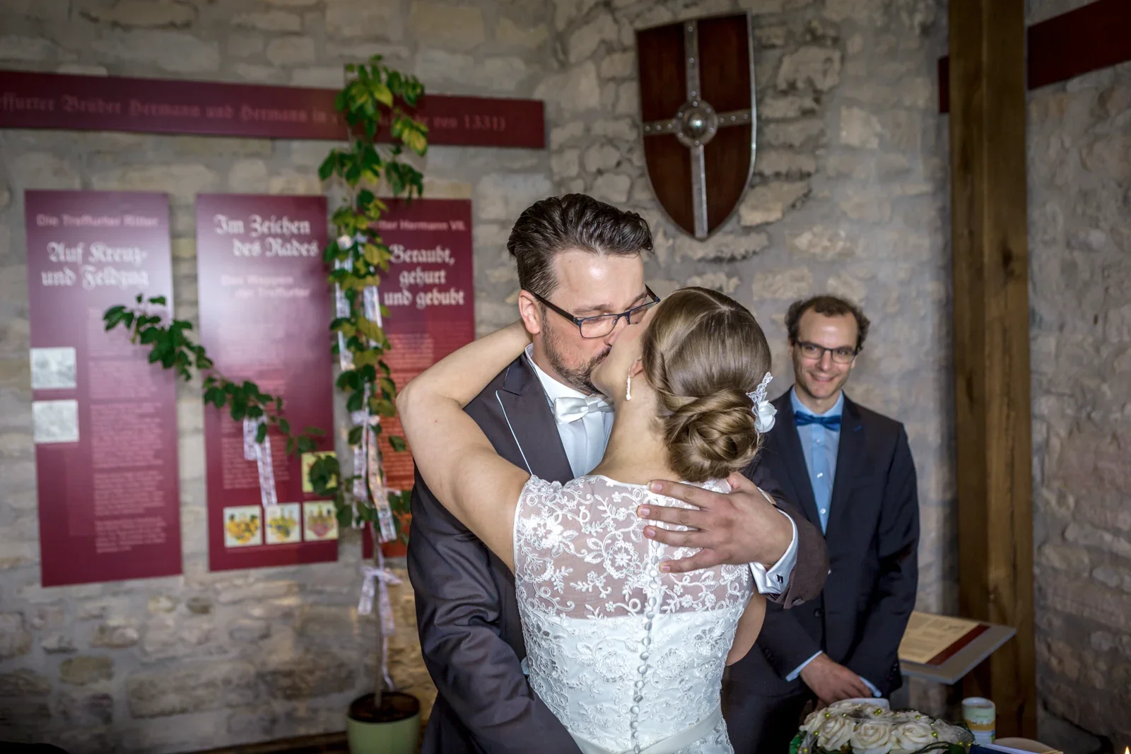 Ein bewegender Moment für das Brautpaar – Hochzeit von Marielle und Micha