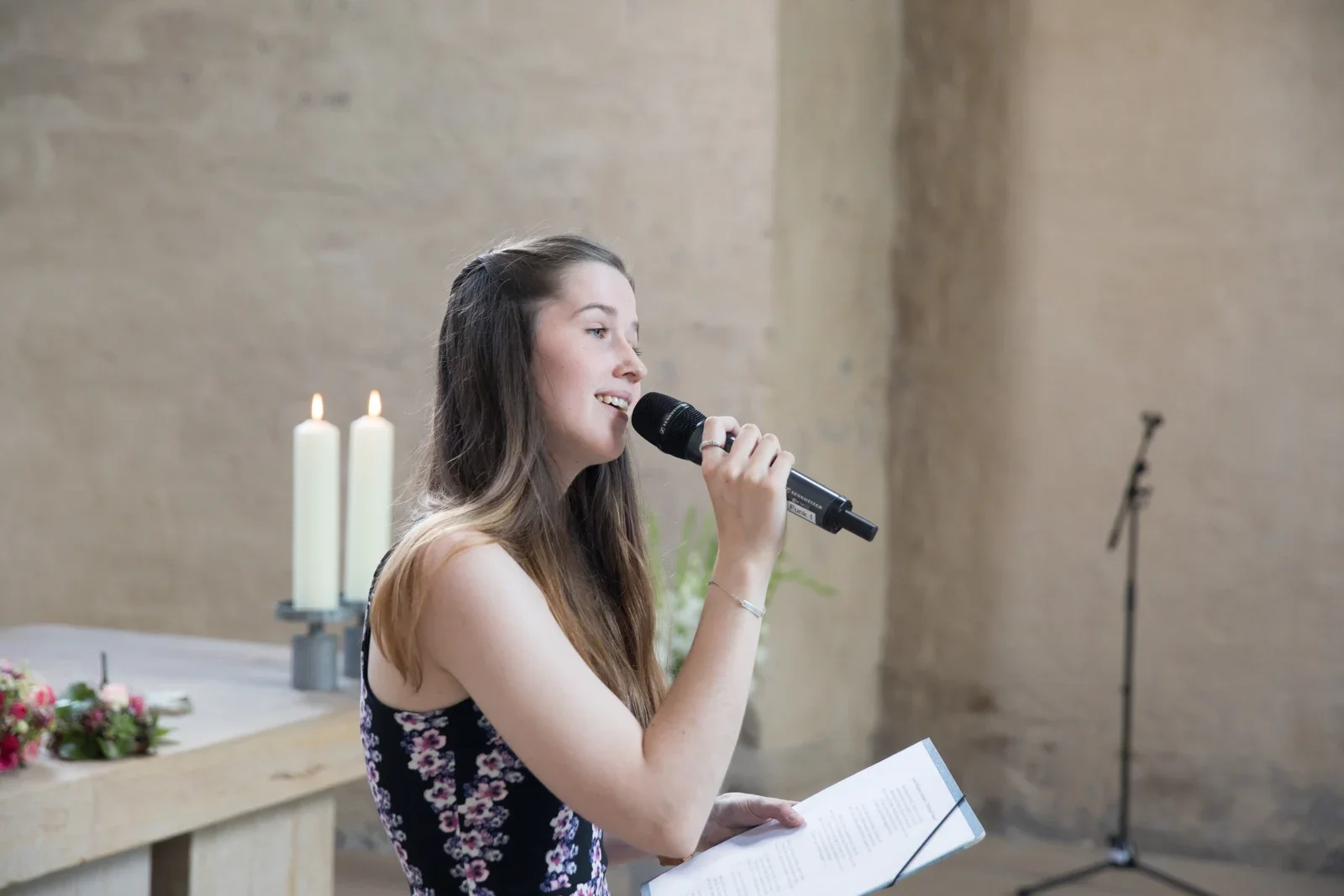 Ein Gesangsbeitrag im Gottesdienst – Hochzeit von Dana und Matthias in Volkenroda und Mühlhausen