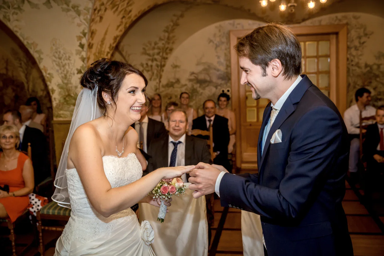 Der Ringwechsel auf der Wartburg – Hochzeit von Sabine und Robert auf der Wartburg und in Gotha
