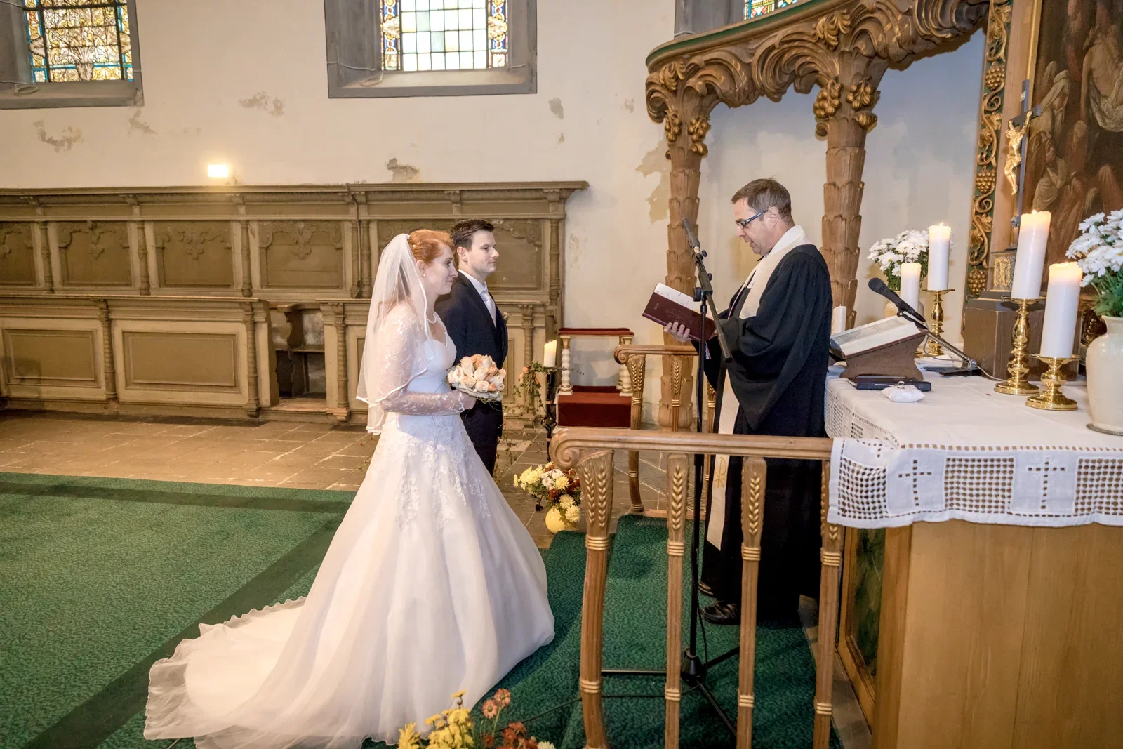 Gemeinsam vor dem Altar – Novemberhochzeit von Johannes und Maria in Sondershausen