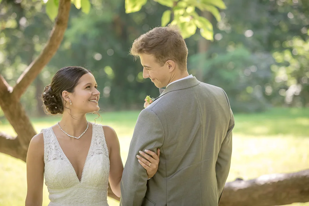 Standesamtliche Hochzeit auf Schloss Ettersburg – Thais und Felix – Aufnahme 18 von Delf Zeh