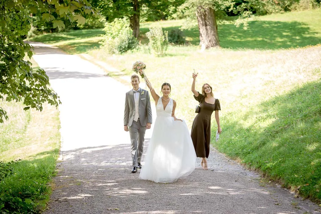 Standesamtliche Hochzeit auf Schloss Ettersburg – Thais und Felix – Aufnahme 20 von Delf Zeh