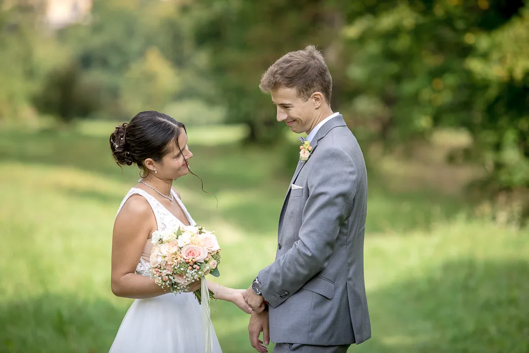 Standesamtliche Hochzeit auf Schloss Ettersburg – Thais und Felix – Aufnahme 25 von Delf Zeh